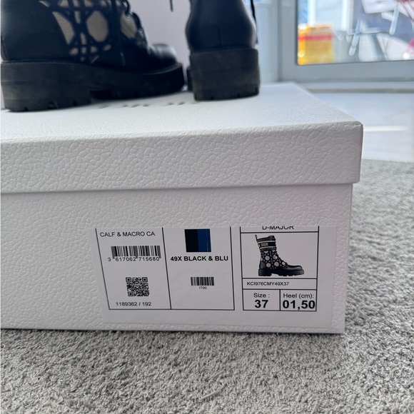 Christian Dior Laces Boots - Picture 2 of 4